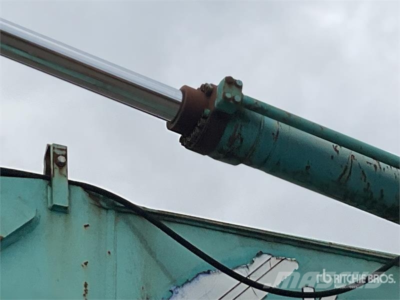 Kobelco SK200 Raupenbagger