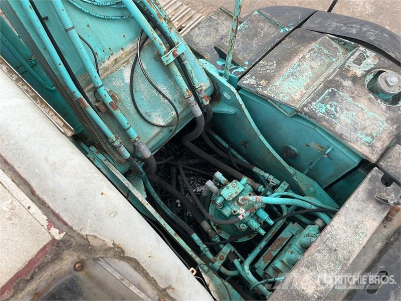 Kobelco SK200 Raupenbagger