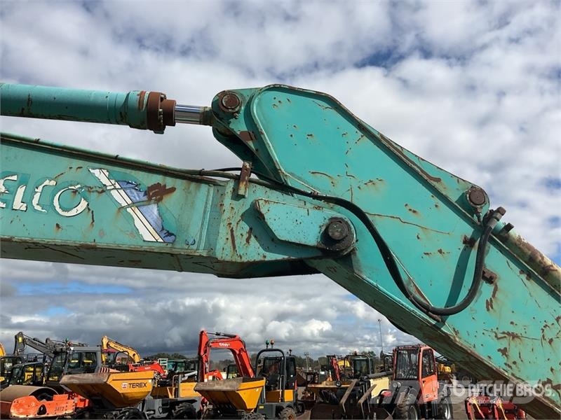 Kobelco SK200 Raupenbagger