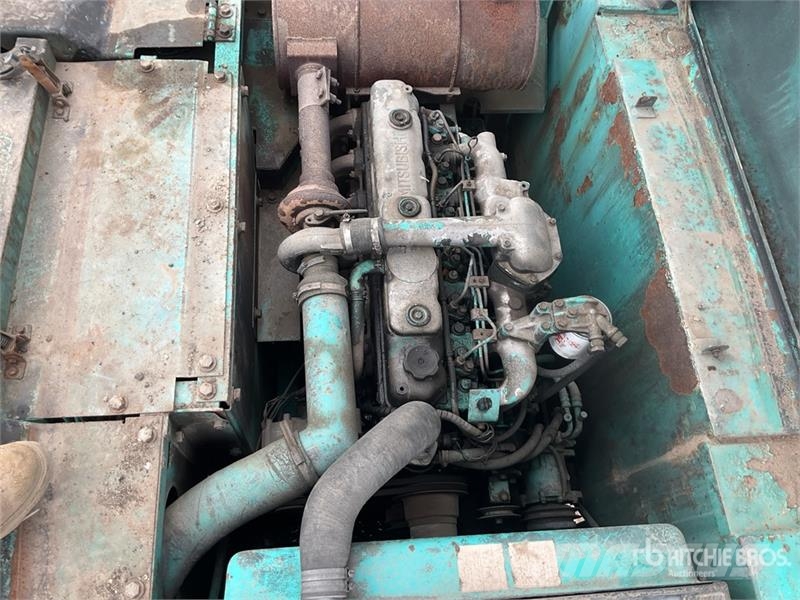 Kobelco SK200 Raupenbagger