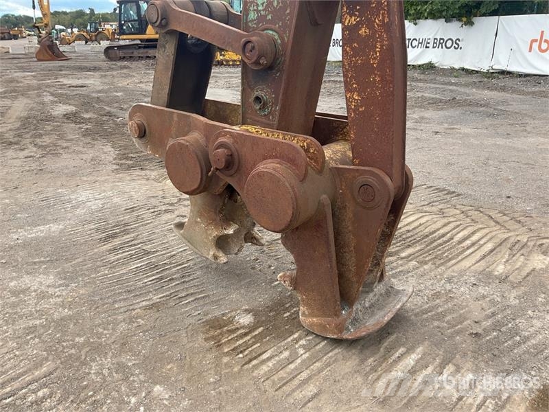 Kobelco SK200 Raupenbagger