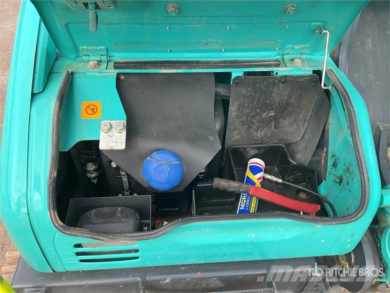 Kobelco SK210HLC-10E Hybrid Tracked Excavator Roomikekskavaatorid