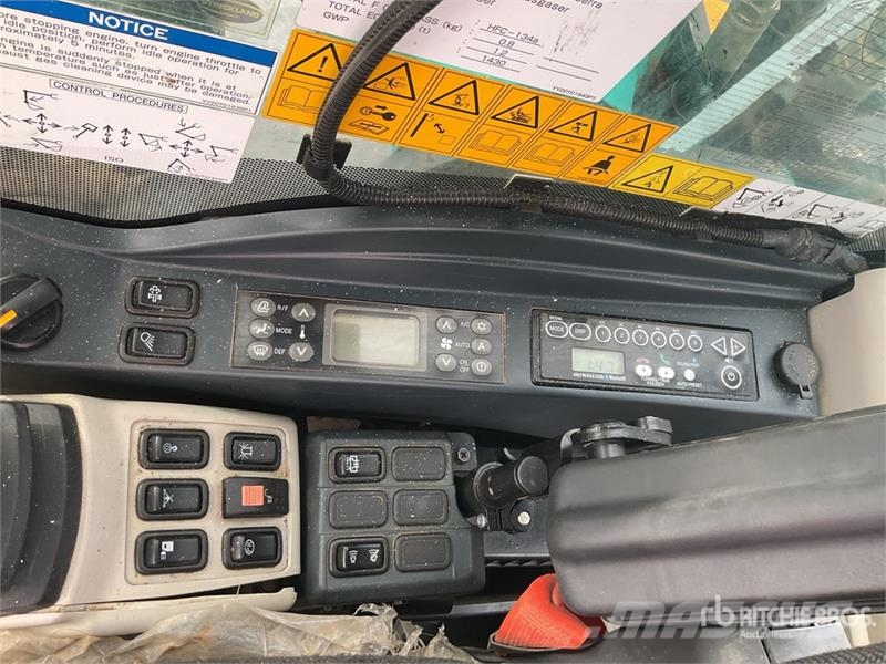 Kobelco SK210HLC-10E Hybrid Tracked Excavator Roomikekskavaatorid