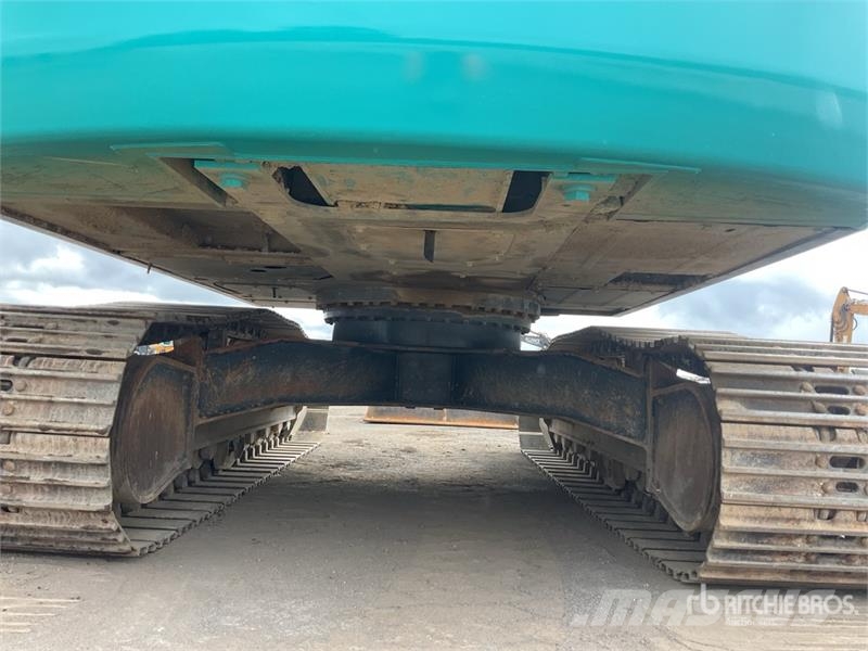 Kobelco SK210HLC-10E Hybrid Tracked Excavator Roomikekskavaatorid