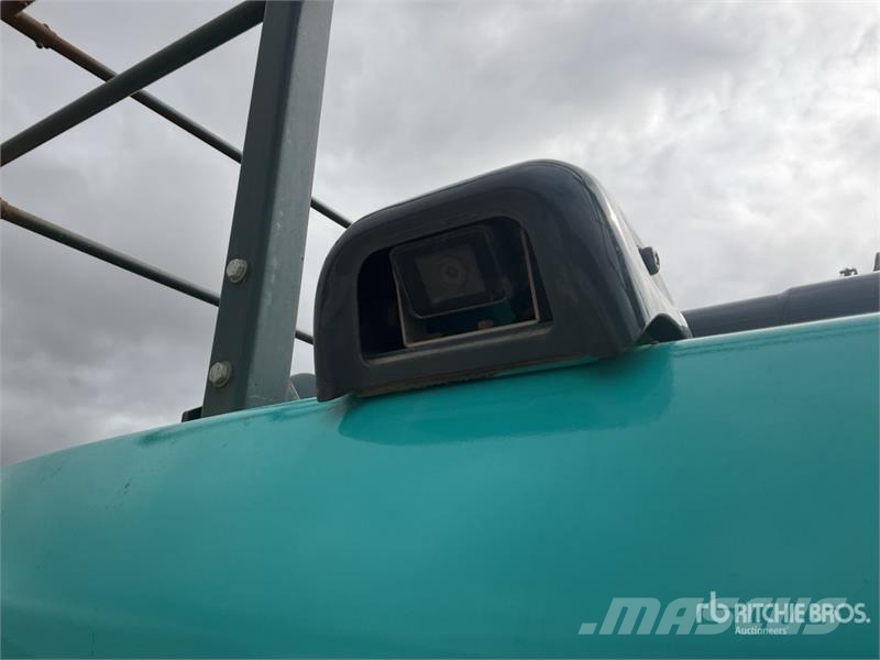 Kobelco SK210HLC-10E Hybrid Tracked Excavator Roomikekskavaatorid