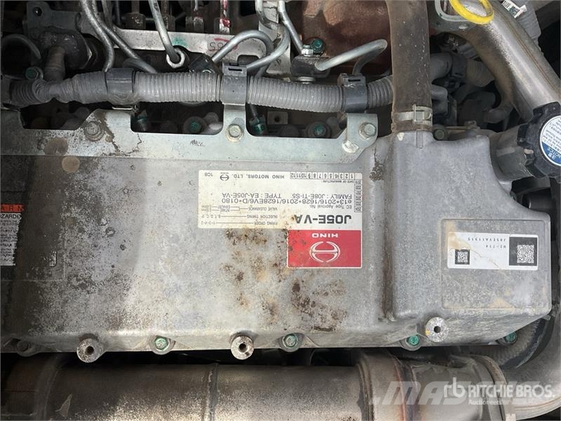 Kobelco SK210HLC-10E Hybrid Tracked Excavator Roomikekskavaatorid