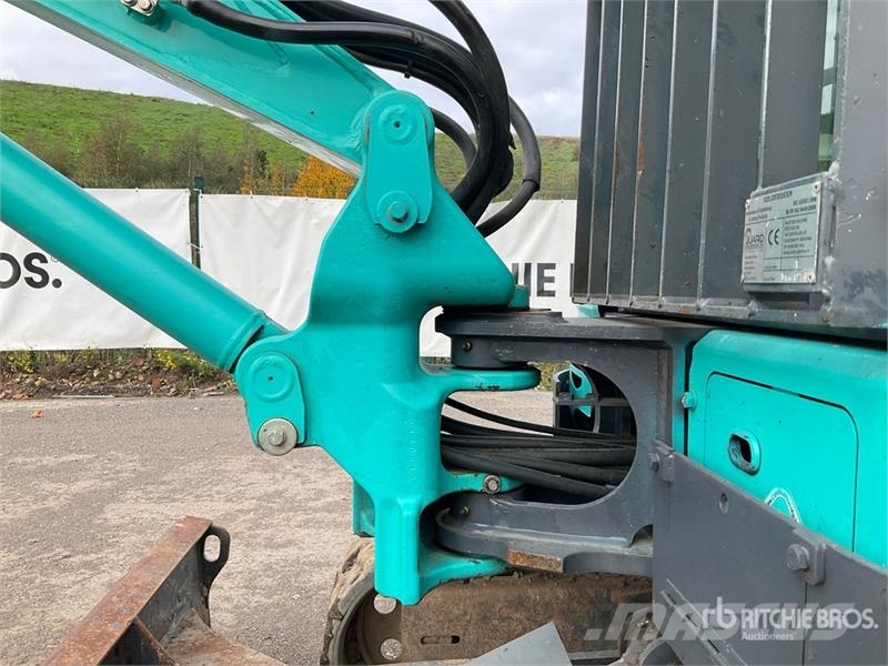 Kobelco SK28SR-6E Mini Excavator Mini kotrók < 7t