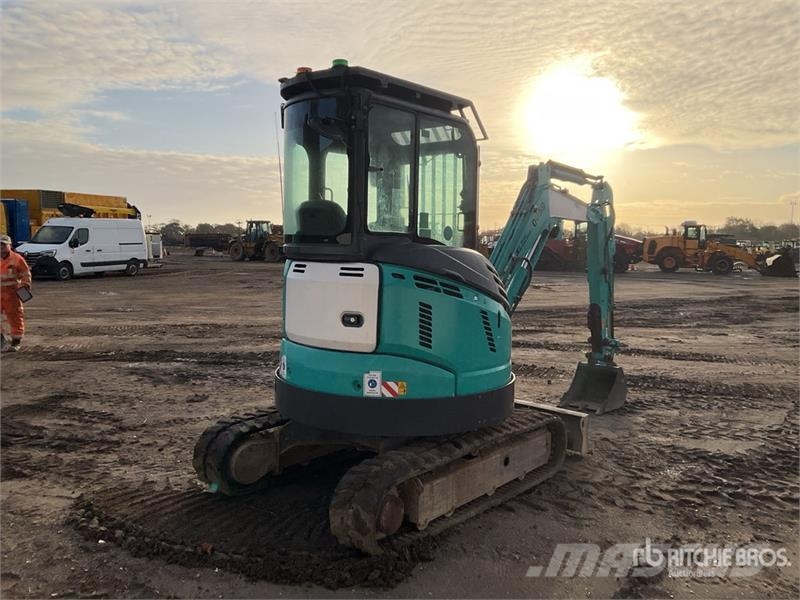 Kobelco SK28SR-6E Mini Excavator حفارات صغيرة أقل من 7 طن (حفارات صغيرة)