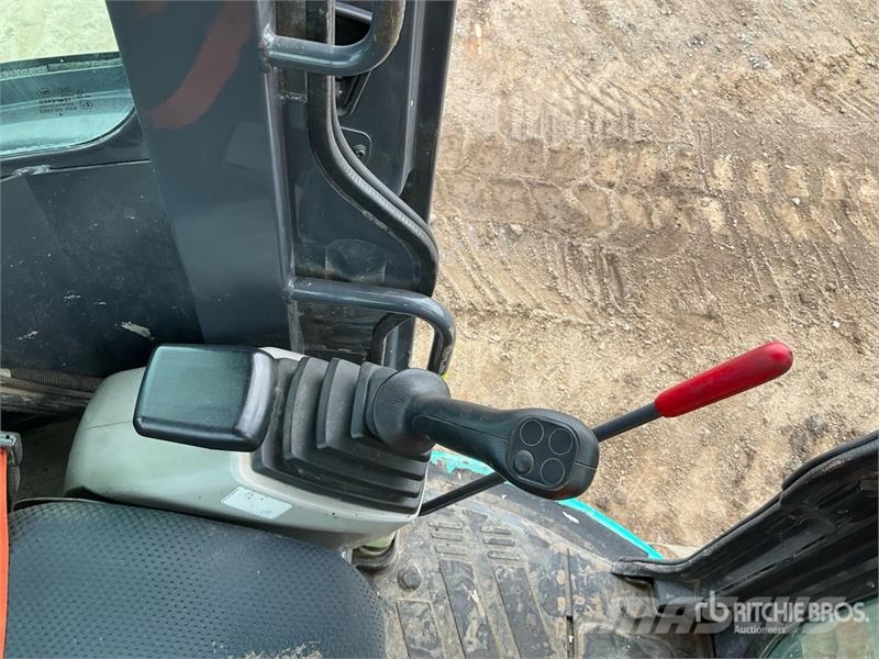 Kobelco SK28SR-6E Mini Excavator Mini kotrók < 7t