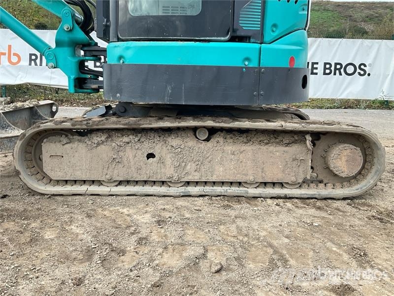 Kobelco SK28SR-6E Mini Excavator حفارات صغيرة أقل من 7 طن (حفارات صغيرة)