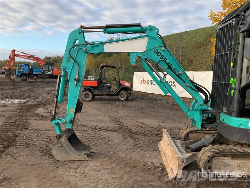 Kobelco SK28SR-6E Mini Excavator حفارات صغيرة أقل من 7 طن (حفارات صغيرة)