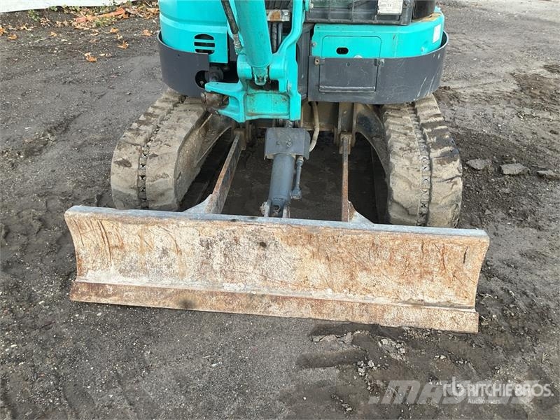Kobelco SK28SR-6E Mini Excavator حفارات صغيرة أقل من 7 طن (حفارات صغيرة)