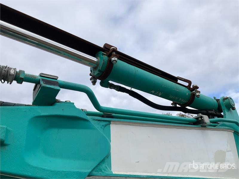 Kobelco SK28SR-6E Mini Excavator Mini kotrók < 7t