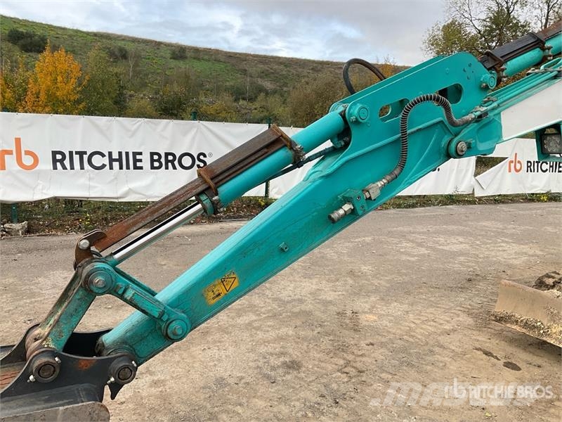Kobelco SK28SR-6E Mini Excavator حفارات صغيرة أقل من 7 طن (حفارات صغيرة)