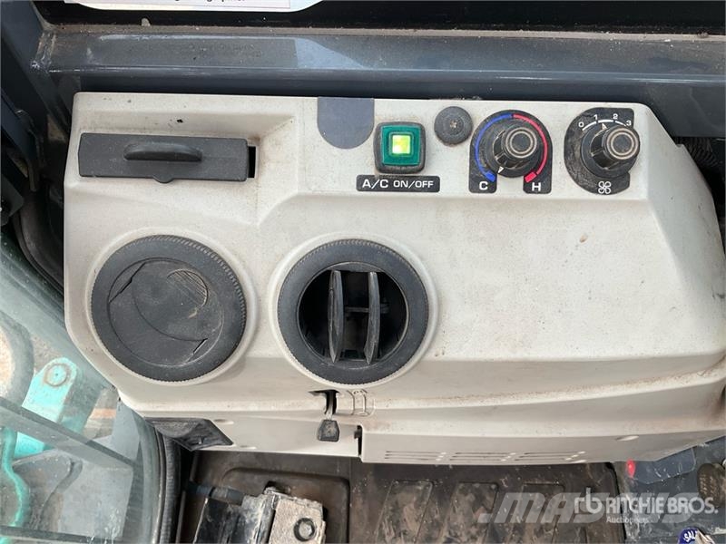 Kobelco SK28SR-6E Mini Excavator Mini rýpadla < 7t