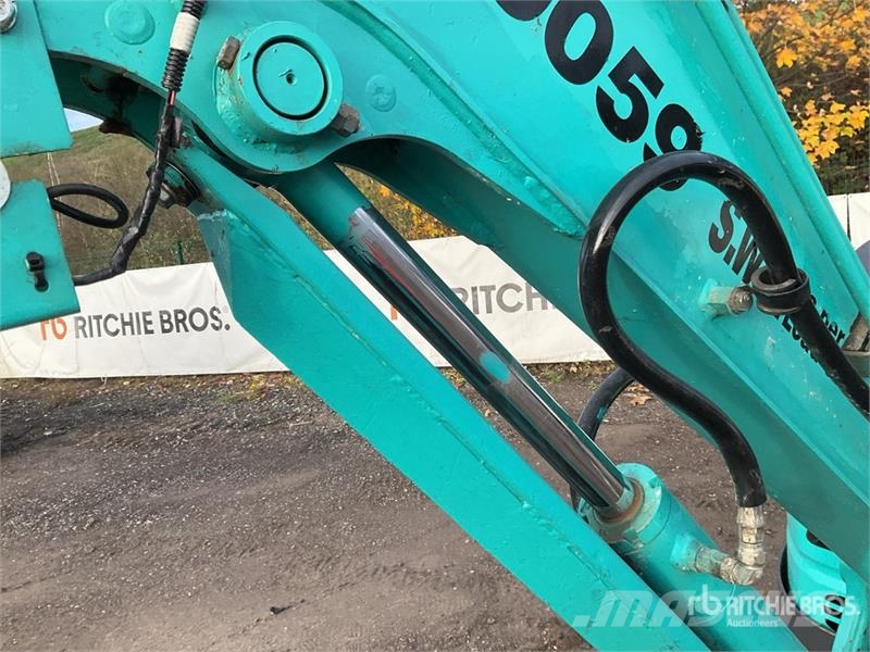 Kobelco SK28SR-6E Mini Excavator حفارات صغيرة أقل من 7 طن (حفارات صغيرة)