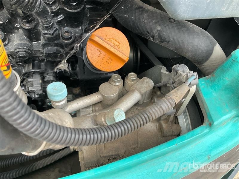 Kobelco SK28SR-6E Mini Excavator حفارات صغيرة أقل من 7 طن (حفارات صغيرة)