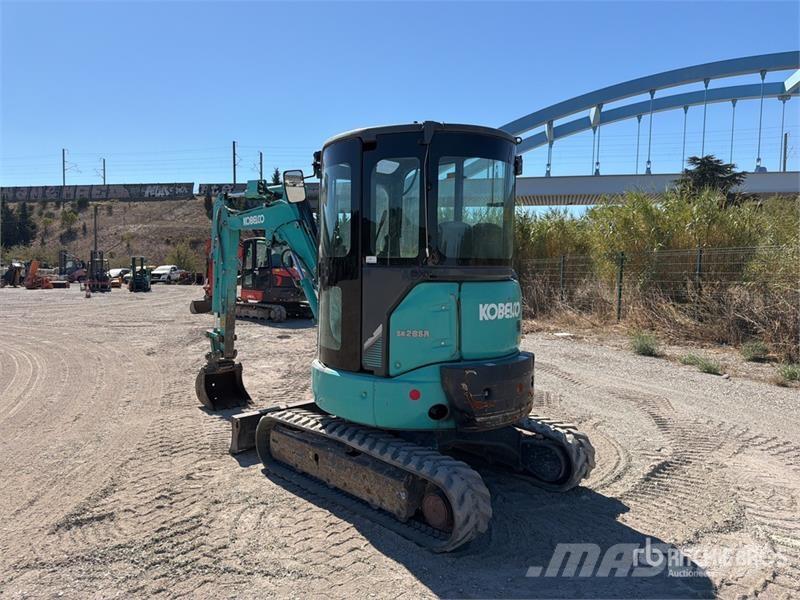 Kobelco SK28SRX-6 Mini-Pelle Mini Excavator Mini kotrók < 7t