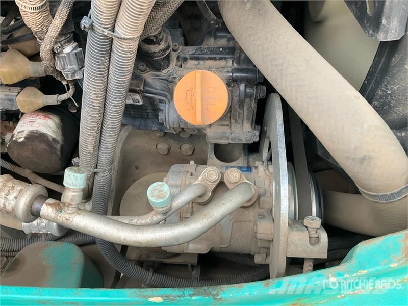 Kobelco SK55SRX-6E حفارات صغيرة أقل من 7 طن (حفارات صغيرة)
