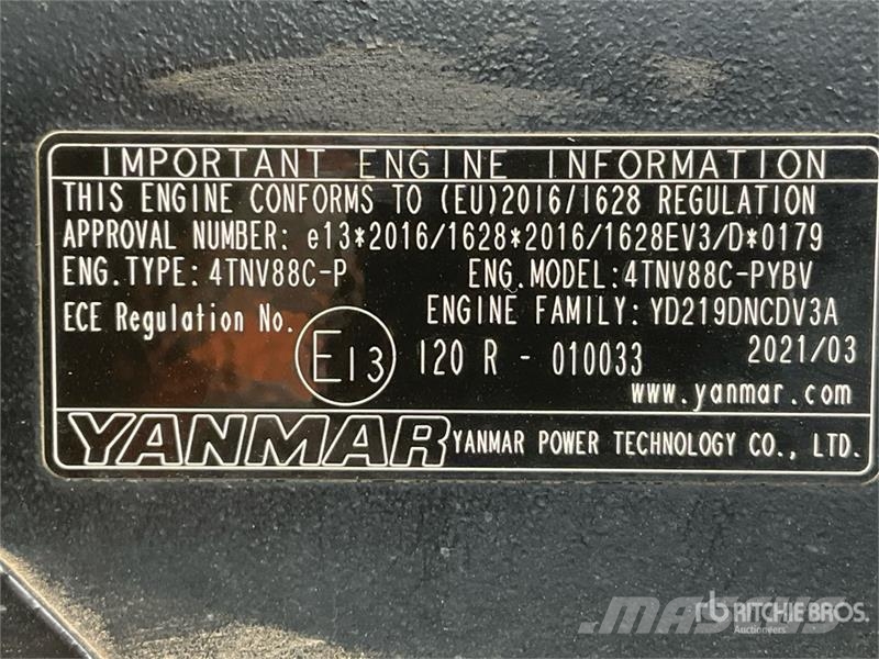 Kobelco SK55SRX-6E حفارات صغيرة أقل من 7 طن (حفارات صغيرة)