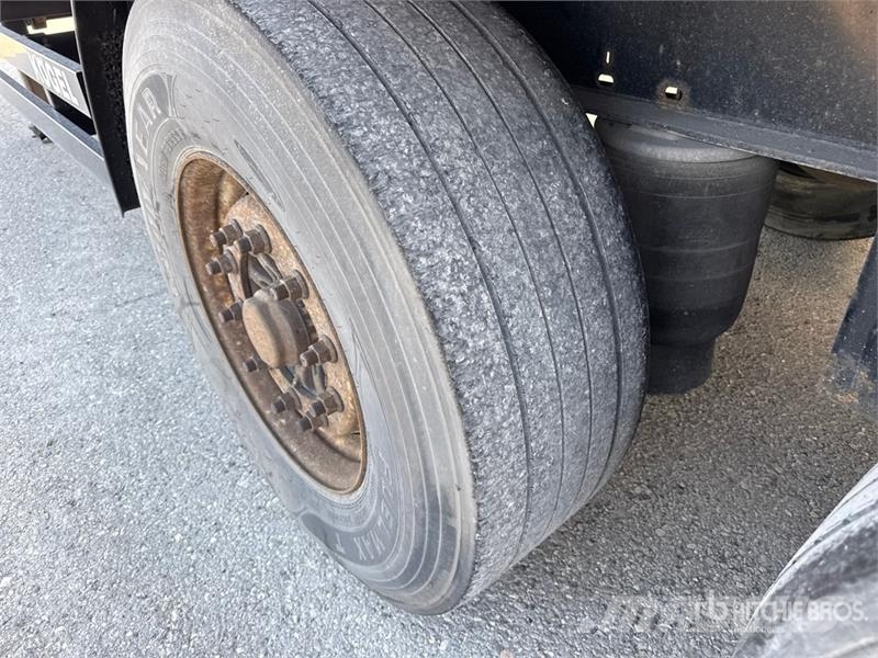 Kögel S24-3 Tri/A Van Trailer Furgons