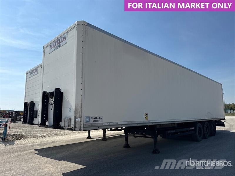 Kögel S24-3 Tri/A Van Trailer Dengtos priekabos