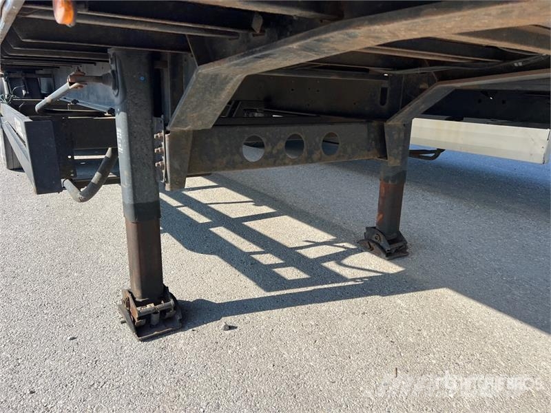Kögel S24-3 Tri/A Van Trailer Anhänger-Kastenaufbau