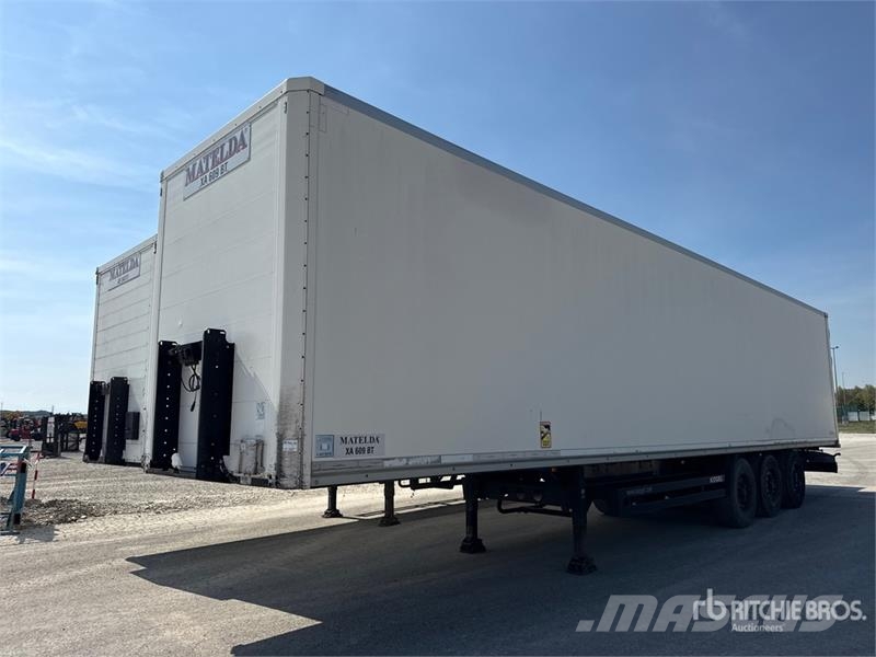 Kögel S24-3 Tri/A Van Trailer Furgons