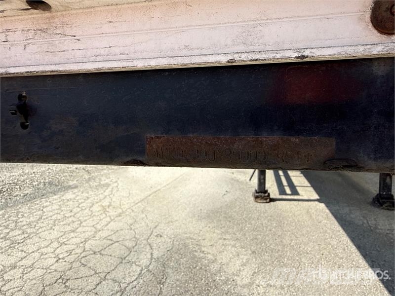 Kögel SPKH18 P90/1110 T/A Van Trailer Furgons