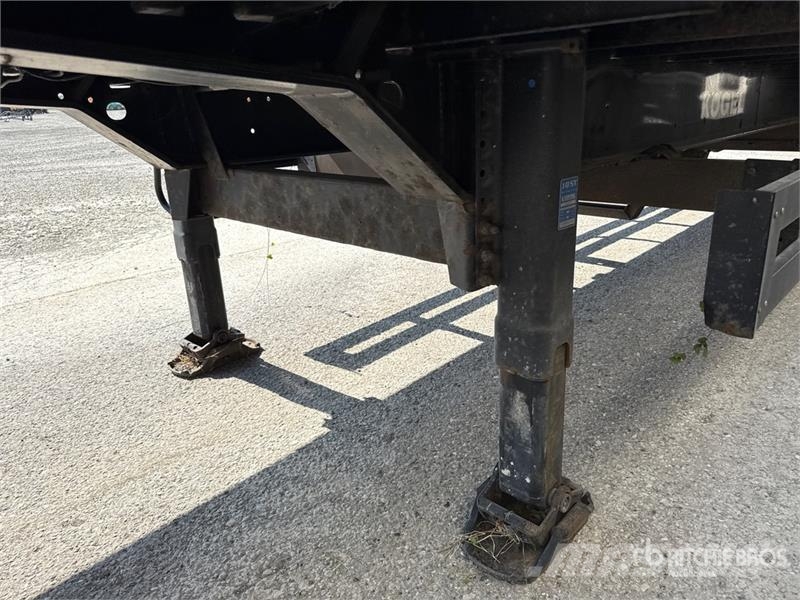 Kögel SPKH18 P90/1110 T/A Van Trailer Furgons