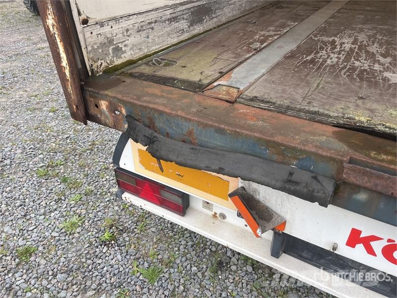 Kögel T/A Curtain Side Trailer Tents