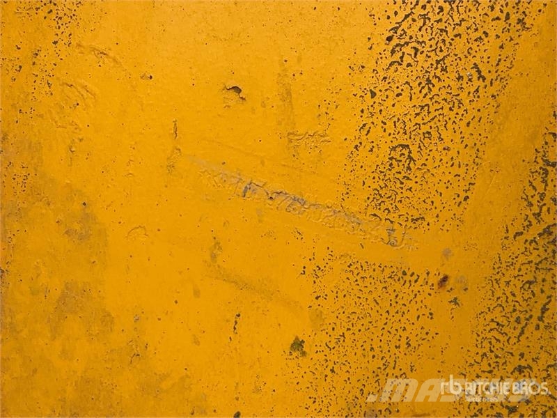 Komatsu D155AX-6 Crawler dozers