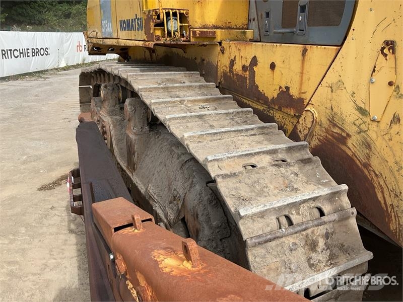 Komatsu D275AX-5 lánctalpas dózerek