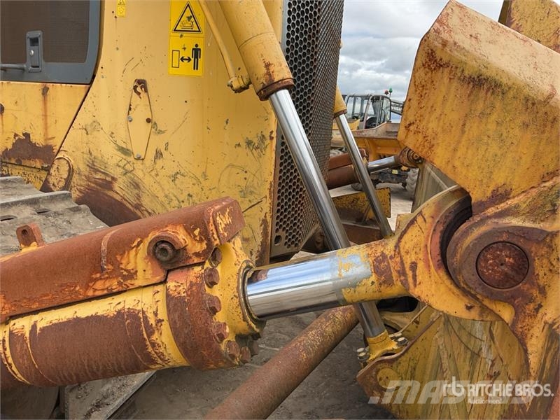 Komatsu D275AX-5 lánctalpas dózerek