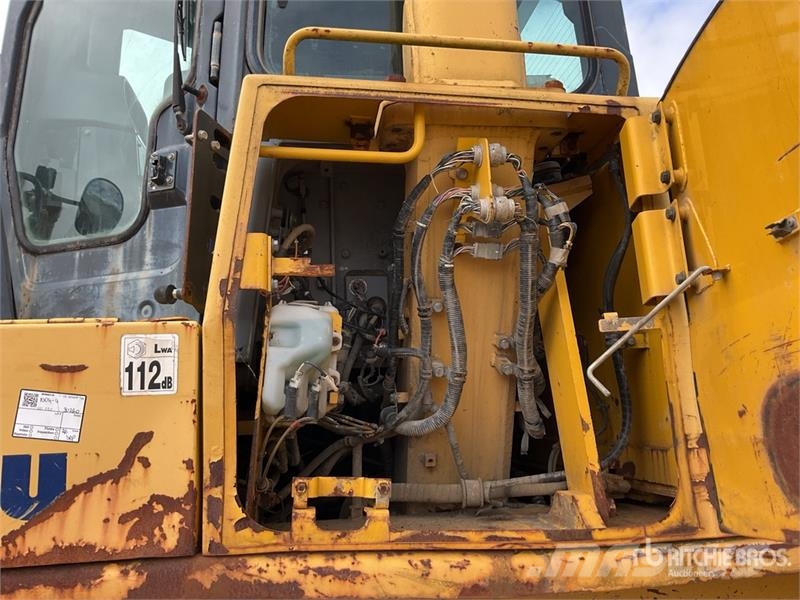 Komatsu D275AX-5 lánctalpas dózerek