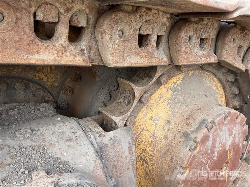 Komatsu D275AX-5 lánctalpas dózerek