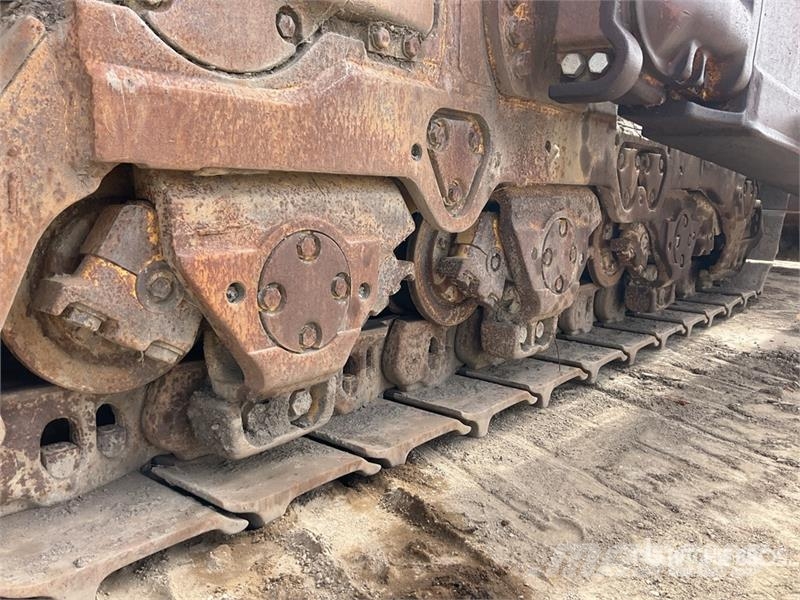 Komatsu D275AX-5 lánctalpas dózerek