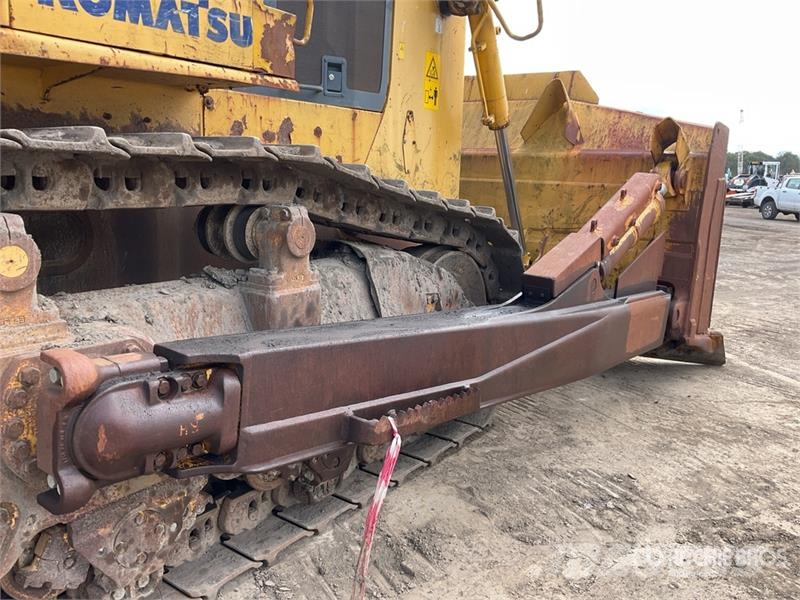 Komatsu D275AX-5 lánctalpas dózerek