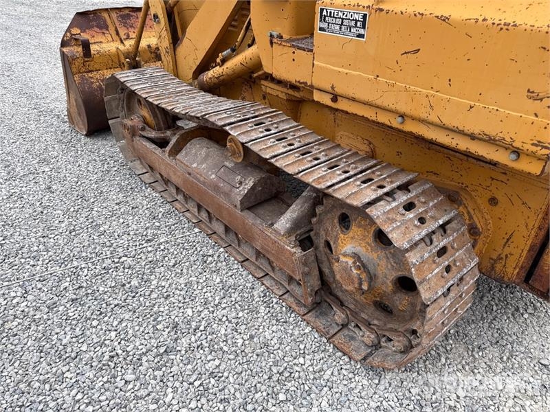 Komatsu D31S-16 Crawler Loader Nakladalci goseničarji