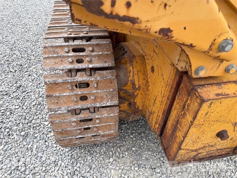 Komatsu D31S-16 Crawler Loader Nakladalci goseničarji