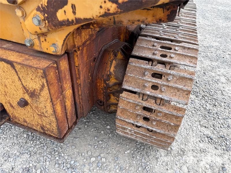 Komatsu D31S-16 Crawler Loader Nakladalci goseničarji