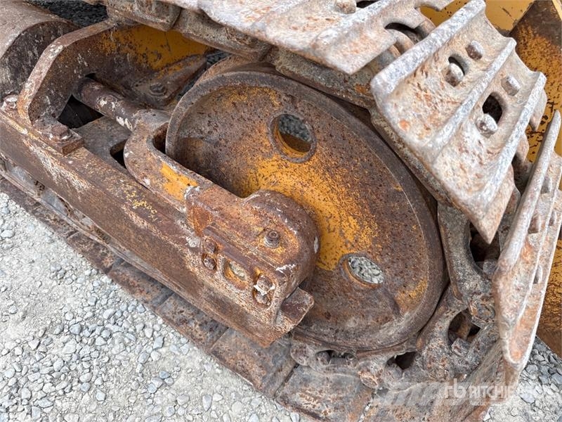 Komatsu D31S-16 Crawler Loader Nakladalci goseničarji