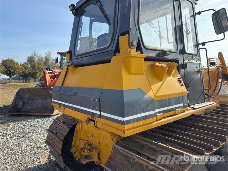 Komatsu D41P-3 Crawler Dozer Гусеничные бульдозеры
