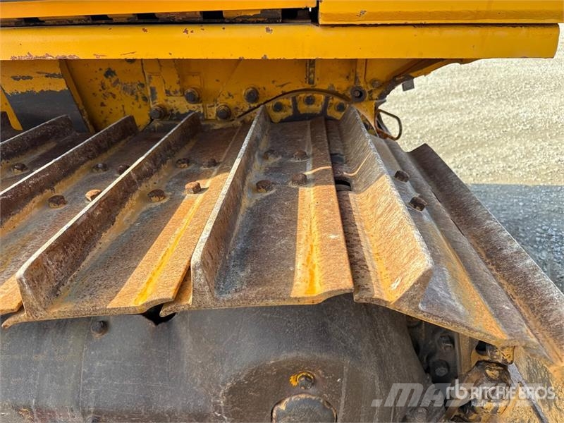 Komatsu D41P-3 Crawler Dozer Гусеничные бульдозеры