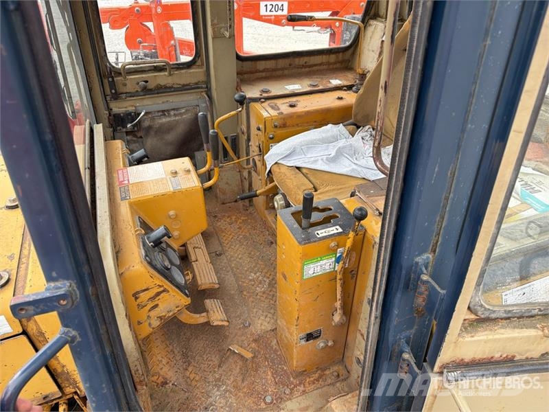 Komatsu D41PX Crawler Dozer Buldožeri gusjeničari