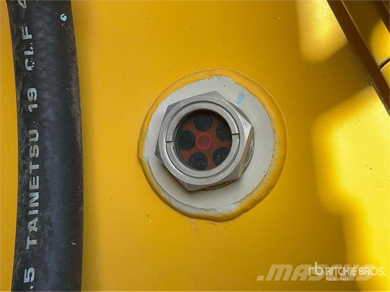 Komatsu D51PX-24 Crawler Dozer Buldožeri gusjeničari