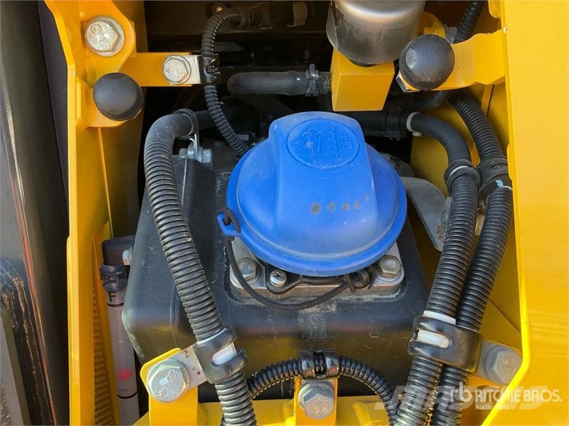 Komatsu D51PX-24 Crawler Dozer Buldožeri gusjeničari