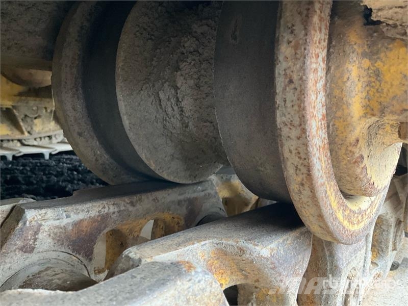 Komatsu D51PX-24EO Crawler Dozer Crawler dozers