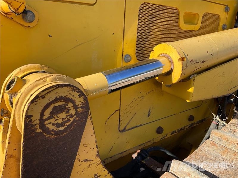 Komatsu D61EX Rupsdozers