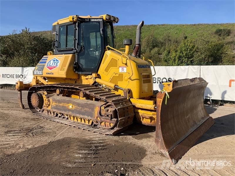 Komatsu D61EX Rupsdozers